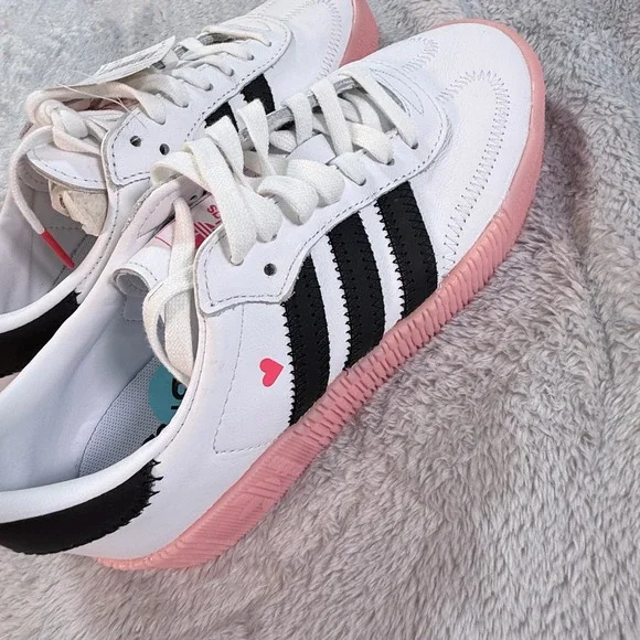 Adidas Sambarose W White Pink Heart Gum Sole Sneakers Shoes Women US 6 EF4965 - Picture 3 of 6